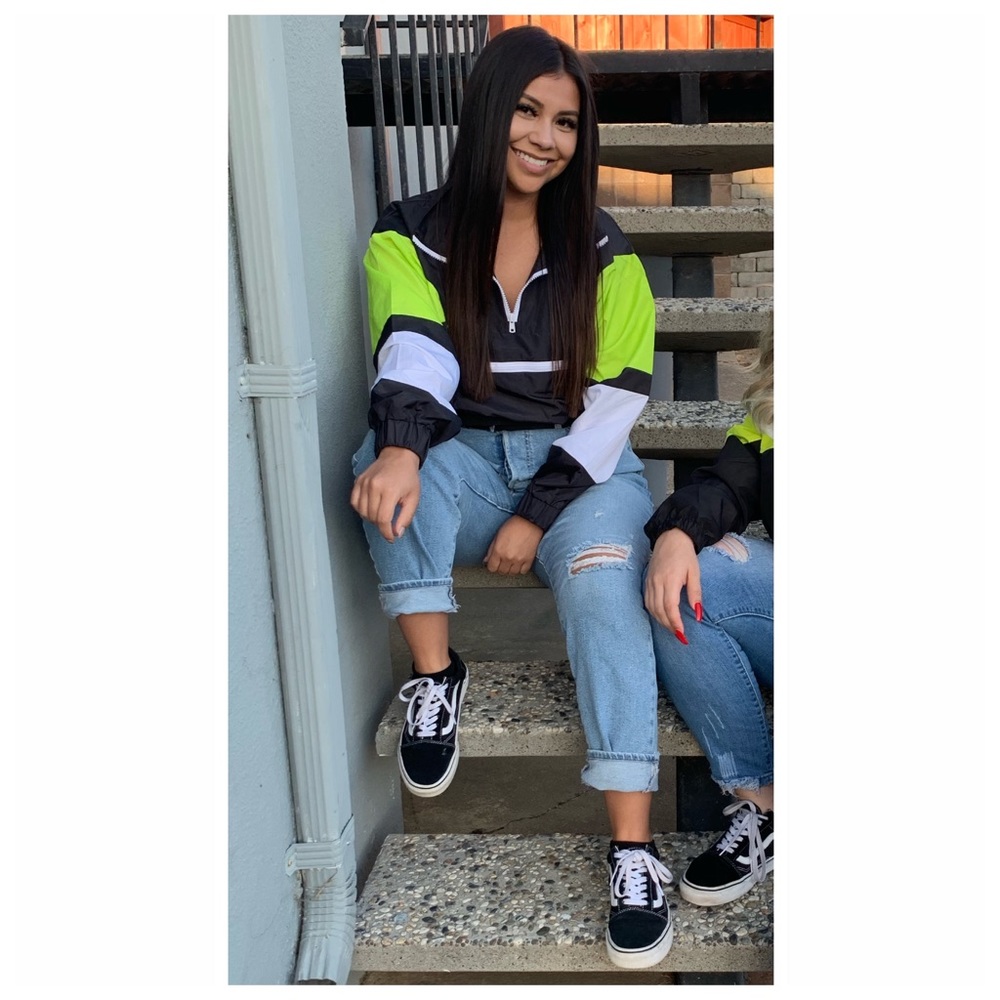 Windbreaker - Picture 2 of 2